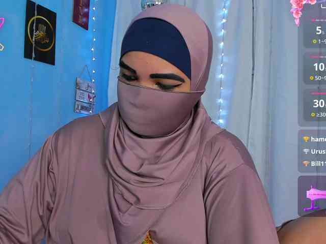 FalakYasin webcam
