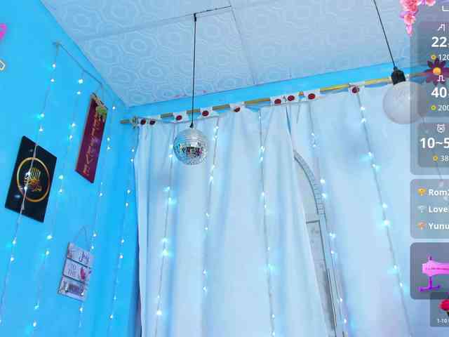FalakYasin webcam