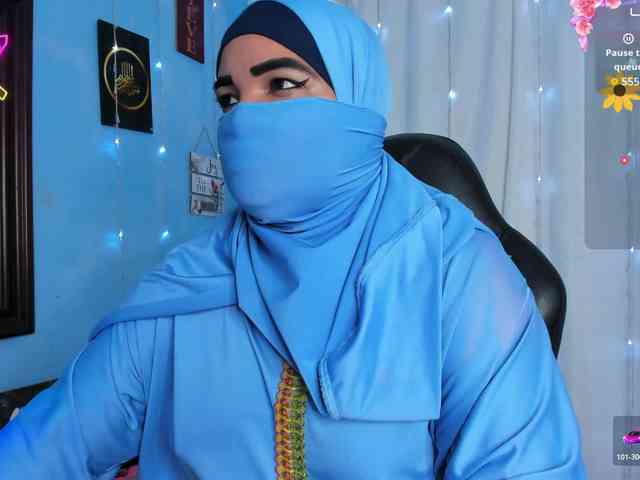 FalakYasin webcam