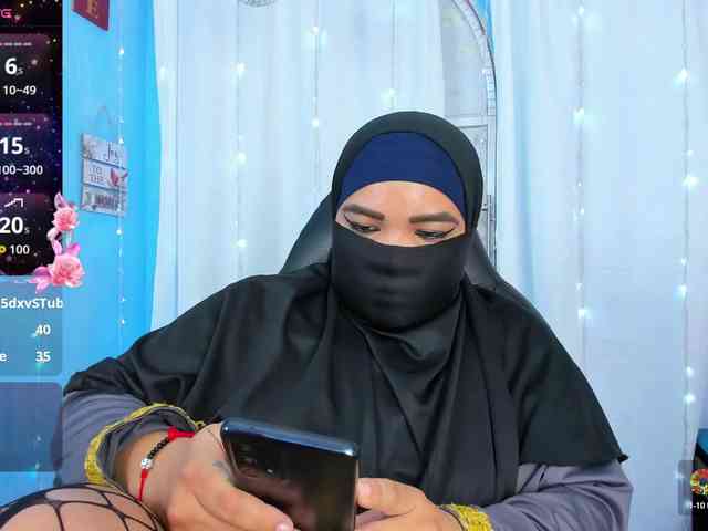 FalakYasin webcam
