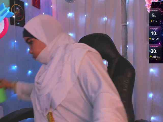 FalakYasin webcam