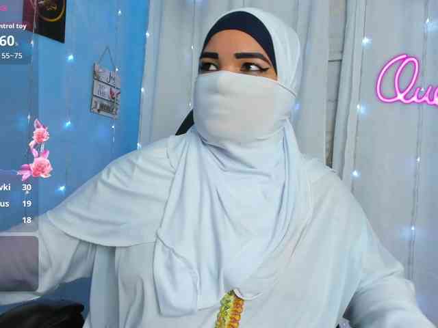 FalakYasin webcam