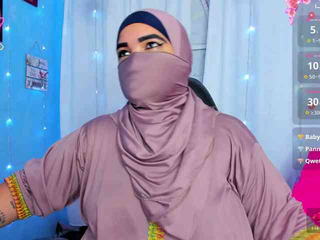 FalakYasin webcam