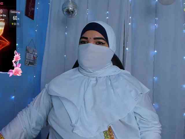 FalakYasin webcam