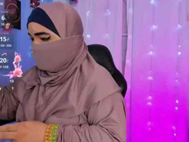 FalakYasin webcam