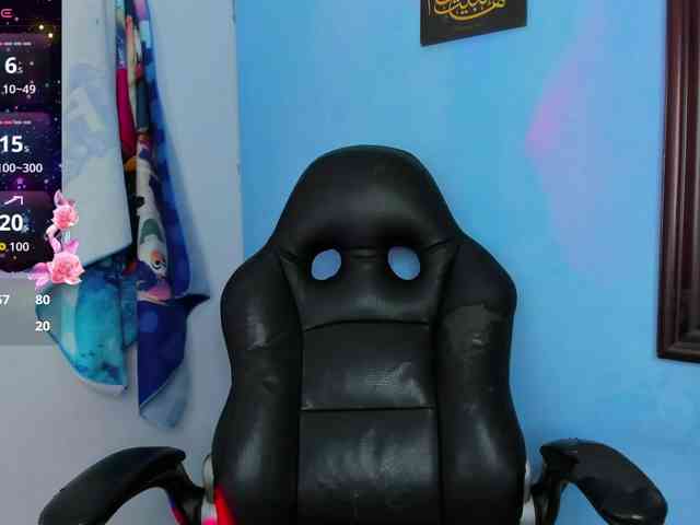 FalakYasin webcam