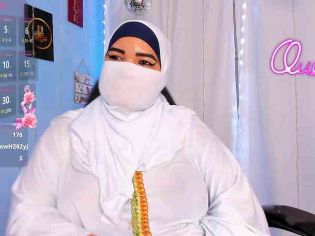 FalakYasin webcam