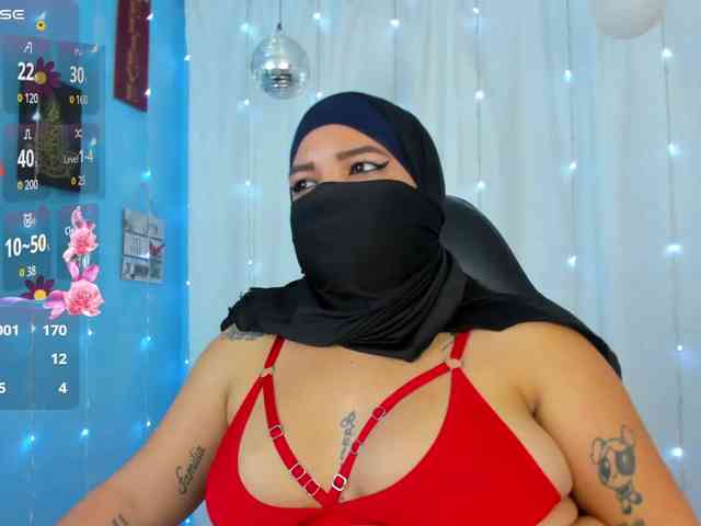 FalakYasin webcam