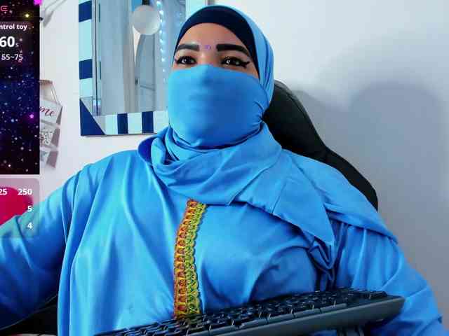 FalakYasin webcam