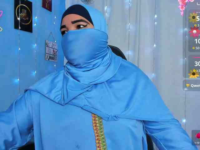 FalakYasin webcam
