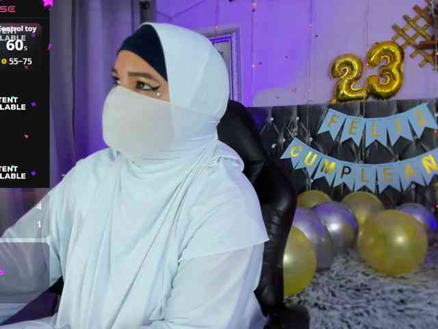 FalakYasin webcam
