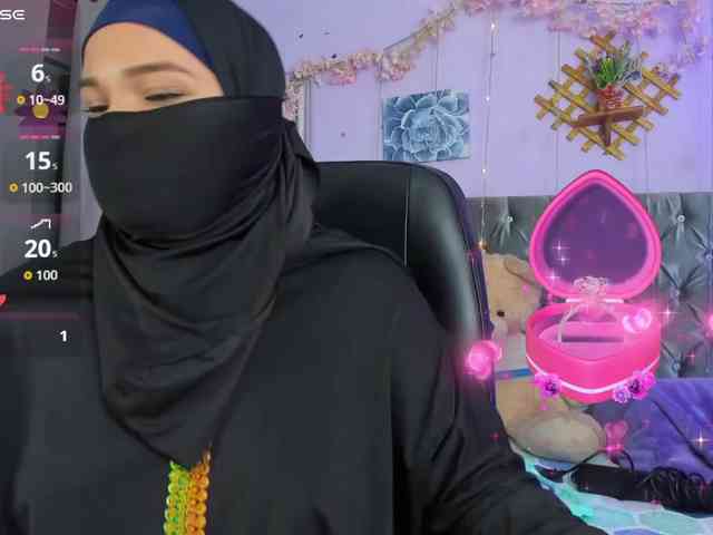 FalakYasin webcam