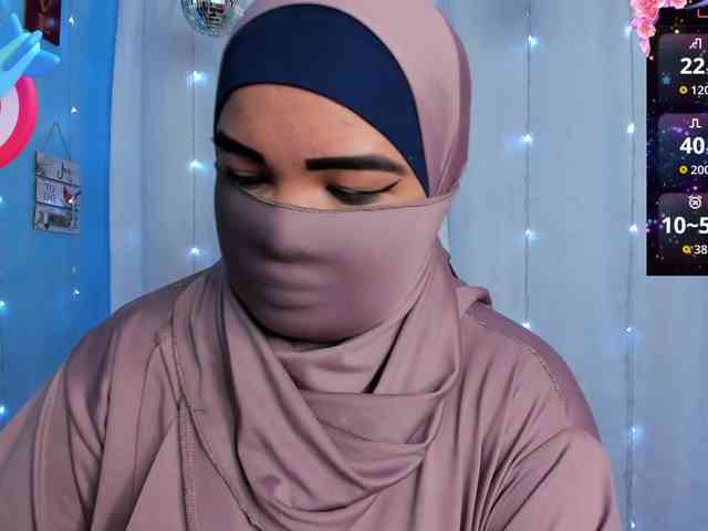 FalakYasin webcam