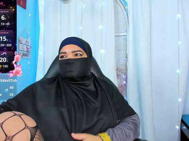 FalakYasin webcam