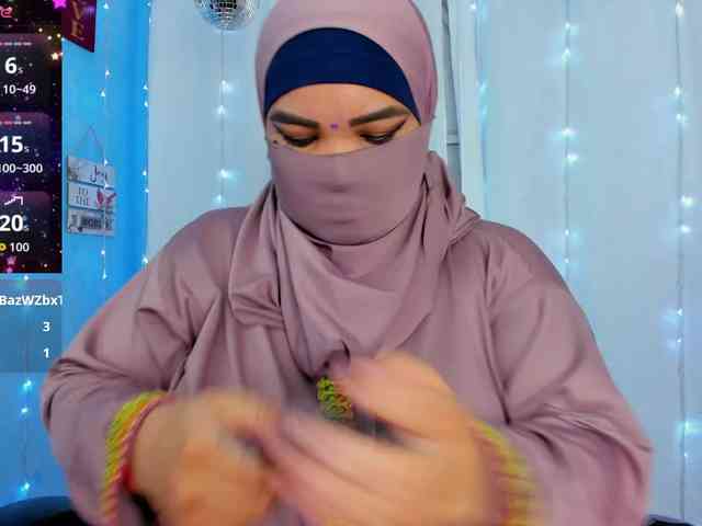 FalakYasin webcam