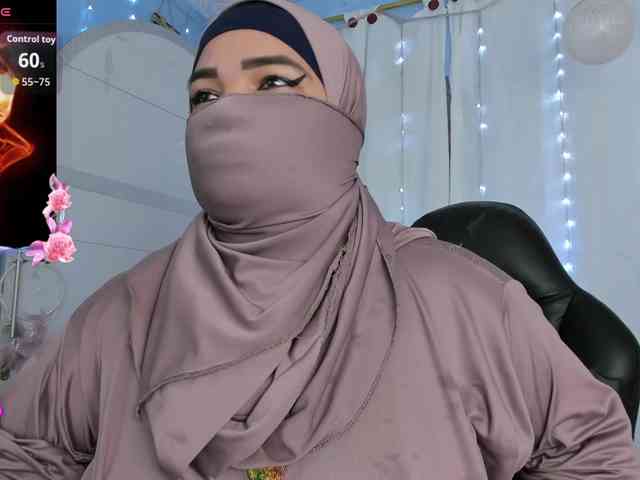 FalakYasin webcam