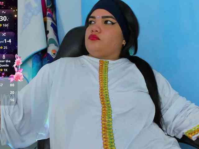 FalakYasin webcam