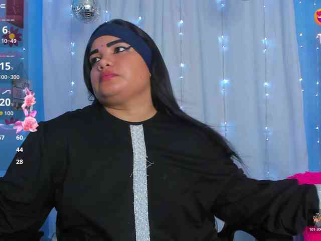FalakYasin webcam