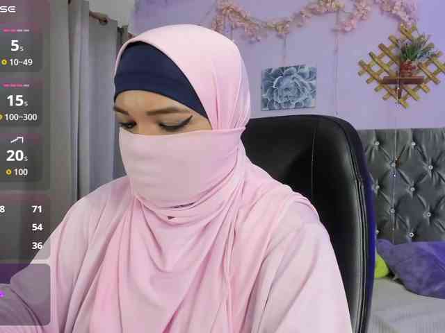 FalakYasin webcam