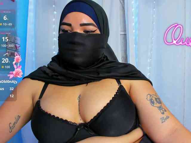 FalakYasin webcam