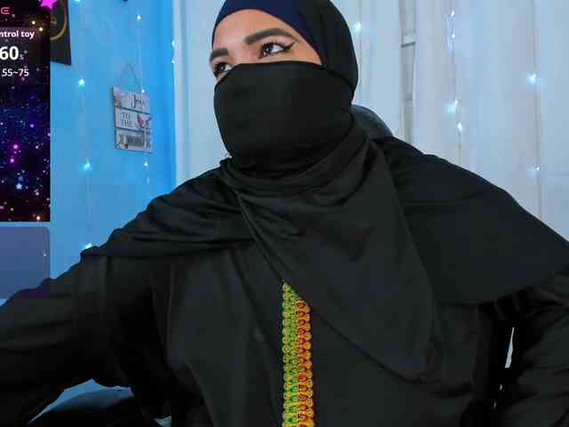 FalakYasin webcam