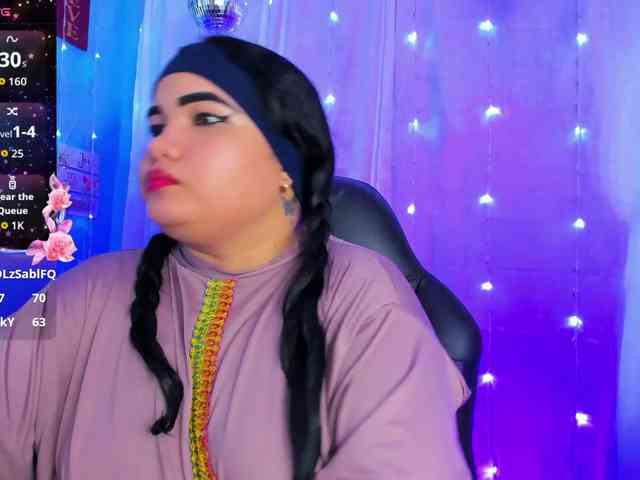 FalakYasin webcam