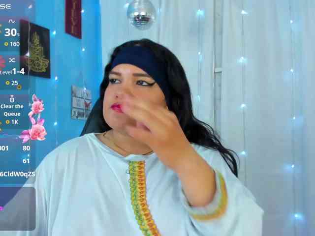 FalakYasin webcam
