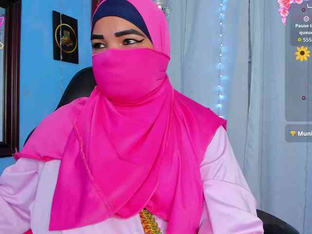 FalakYasin webcam