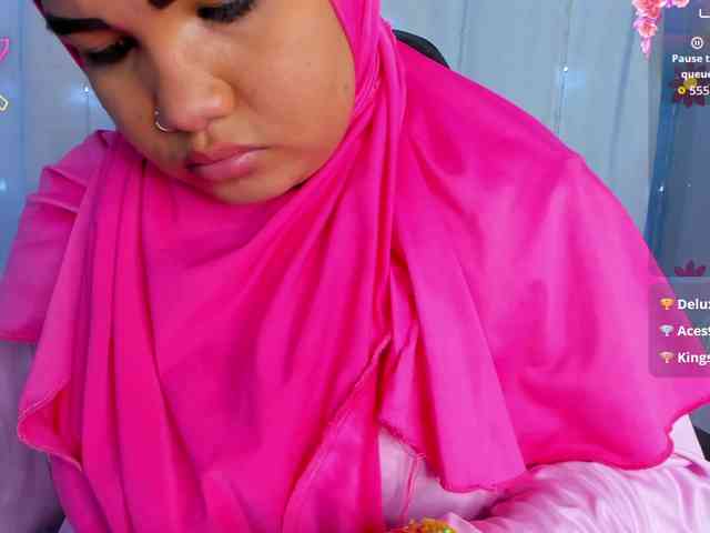 FalakYasin webcam