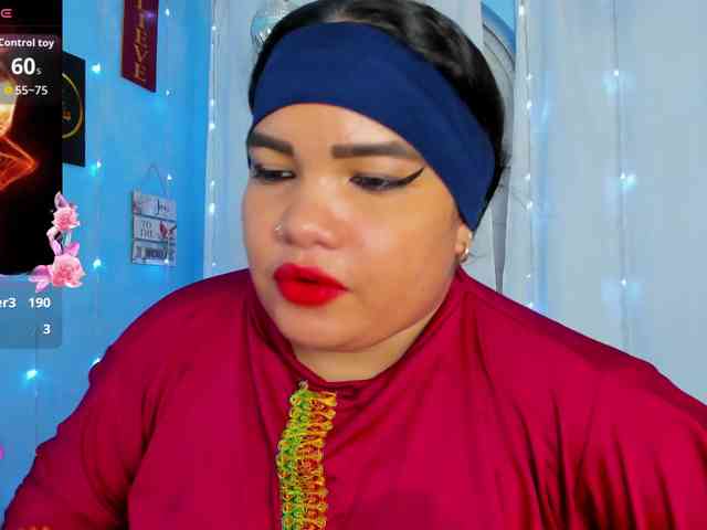 FalakYasin webcam