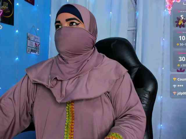 FalakYasin webcam