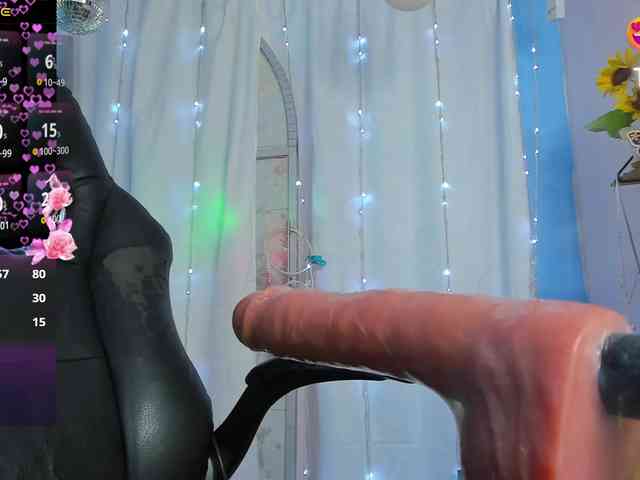FalakYasin webcam