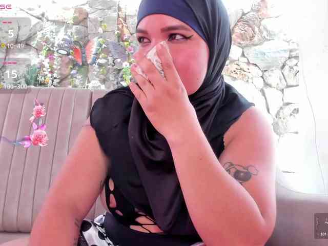 FalakYasin webcam