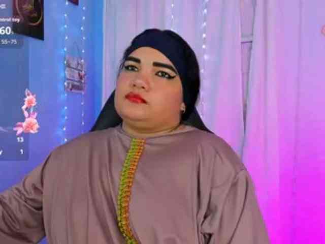 FalakYasin webcam