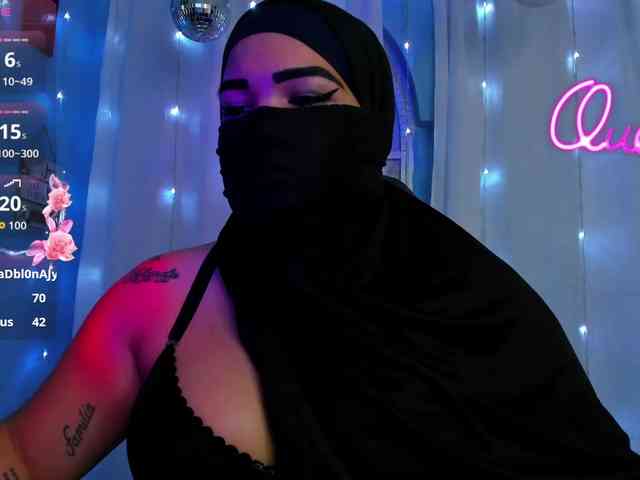 FalakYasin webcam