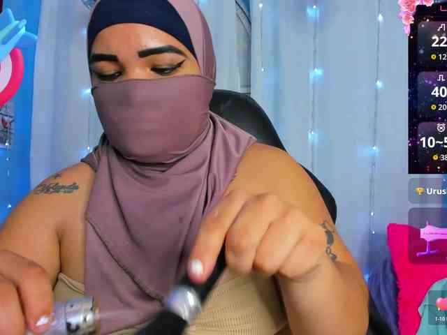 FalakYasin webcam