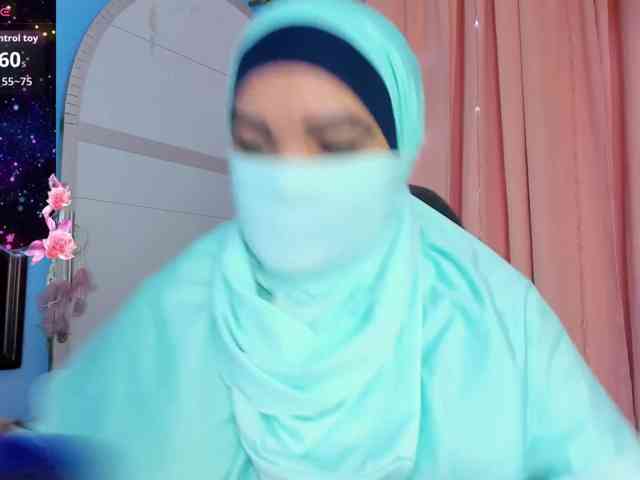 FalakYasin webcam