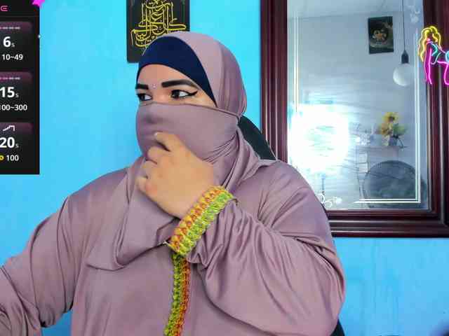 FalakYasin webcam