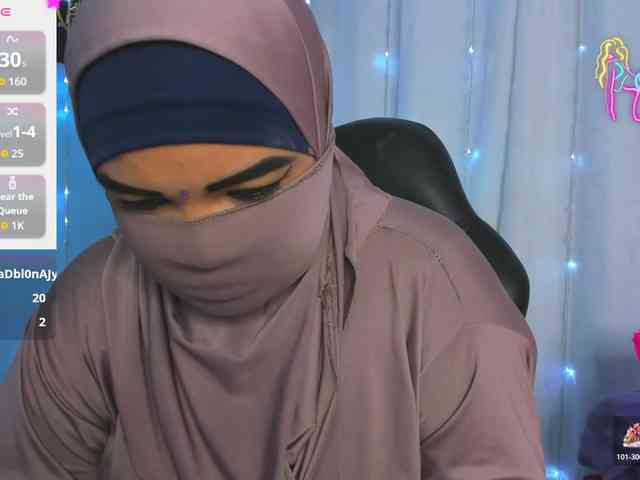 FalakYasin webcam