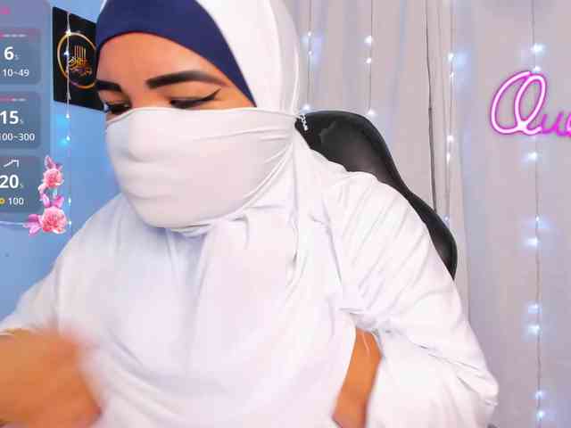 FalakYasin webcam