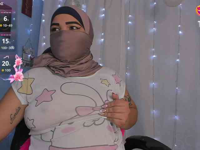 FalakYasin webcam