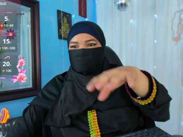 FalakYasin webcam