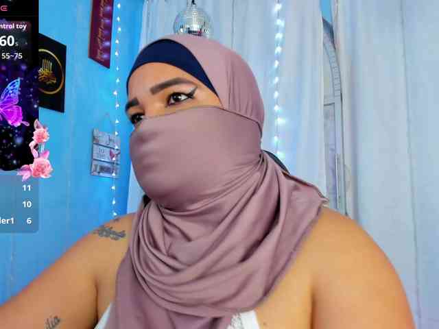 FalakYasin webcam