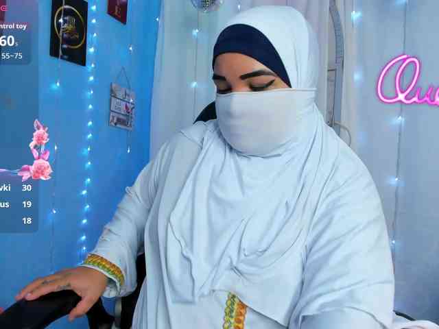FalakYasin webcam