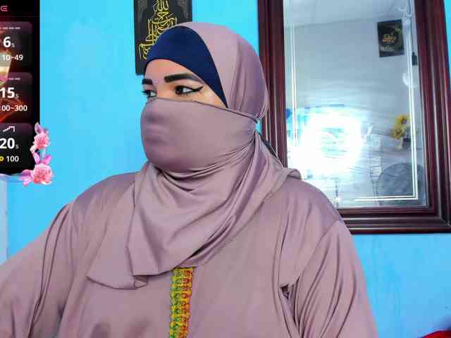 FalakYasin webcam