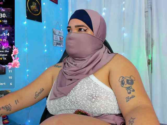 FalakYasin webcam