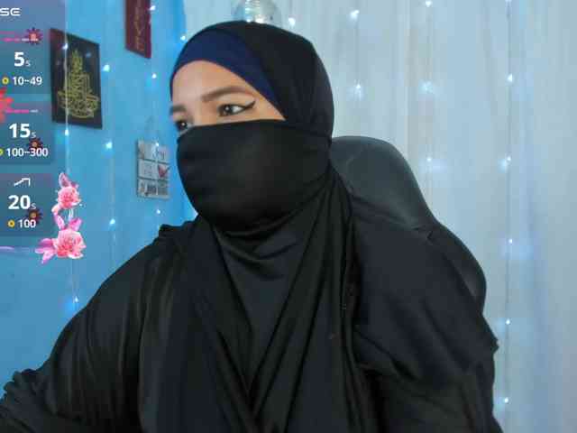 FalakYasin webcam