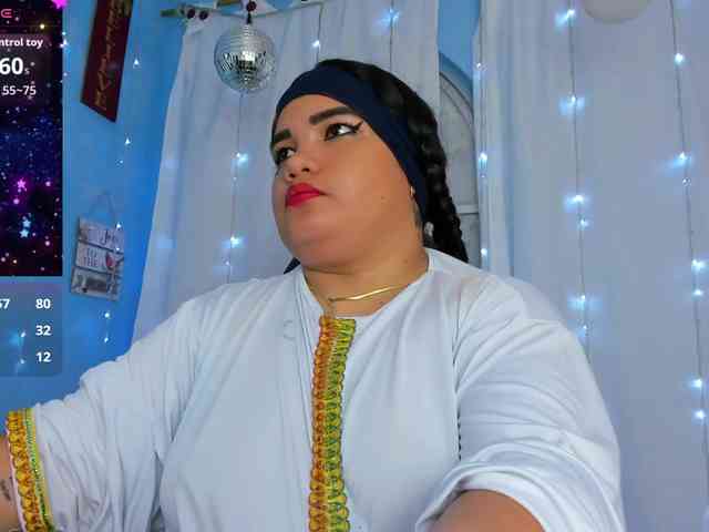 FalakYasin webcam