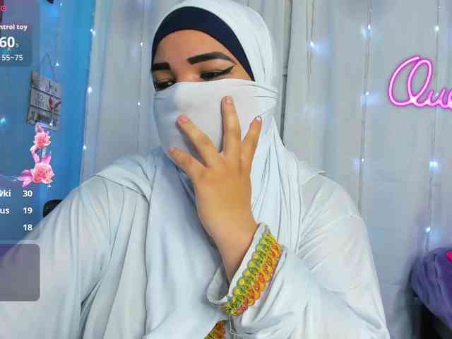 FalakYasin webcam