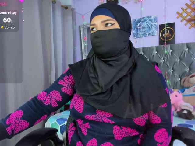 FalakYasin webcam